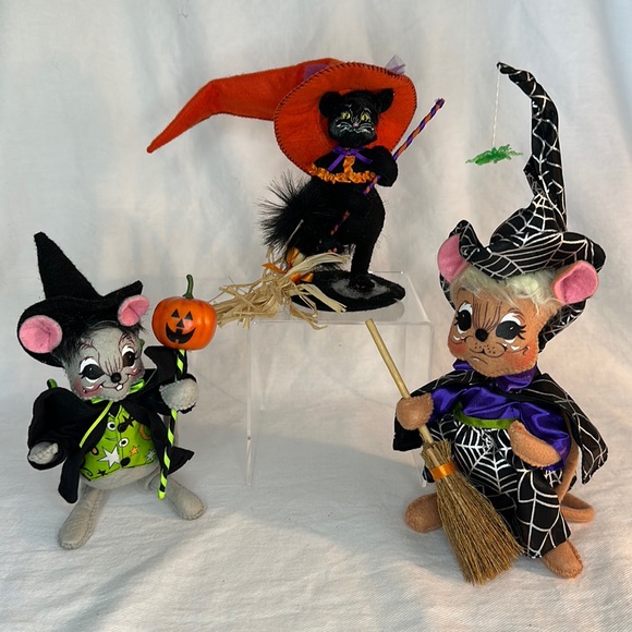 Annalee Other - Annalee Halloween Felt Decor Witches Mice Mouse Black Cat Witch Lot of 3 Figures